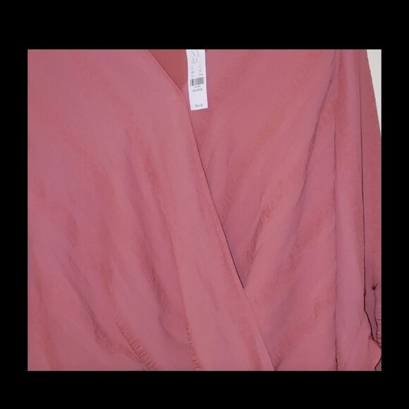 NWT Women’s New York and Company Blouse XXL - Picture 2 of 11